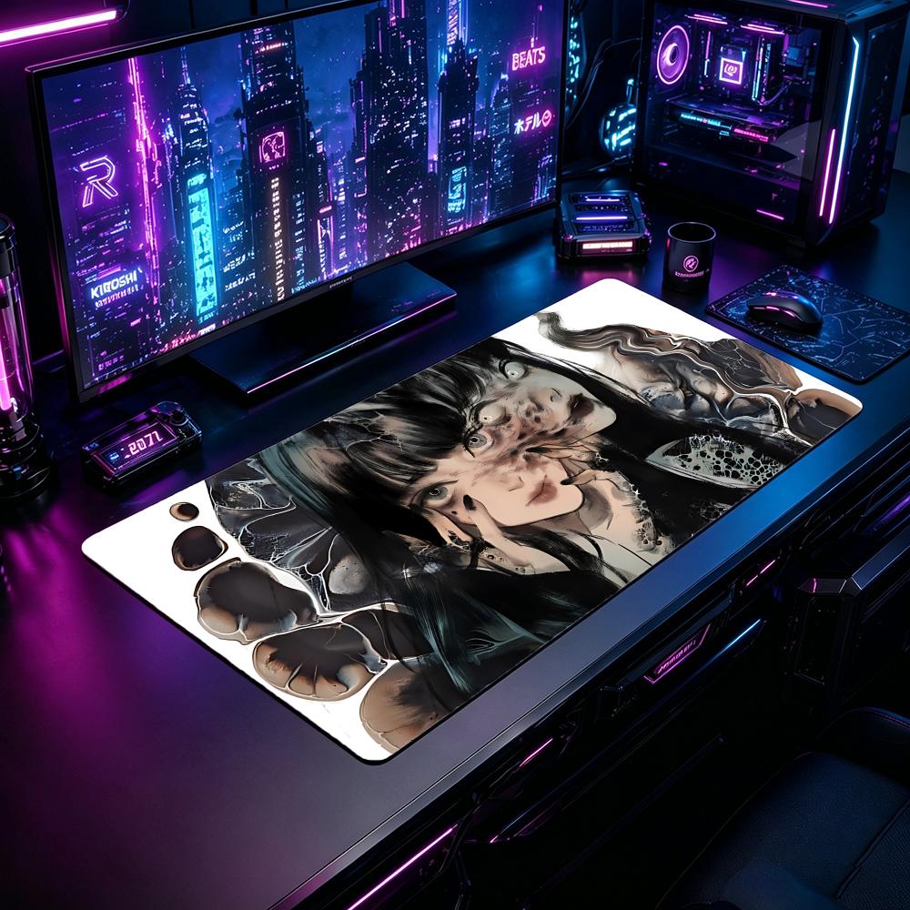 Gaming Mouse Pad JJunji Ito Co - Desk Setup With Laptop 리뷰 및 가격