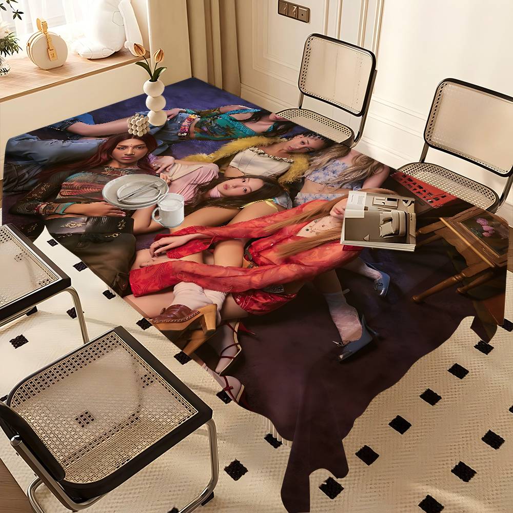Kpop Band K-Katseyes Tableclot - Desk Setup Wallpaper 리뷰 및 가격